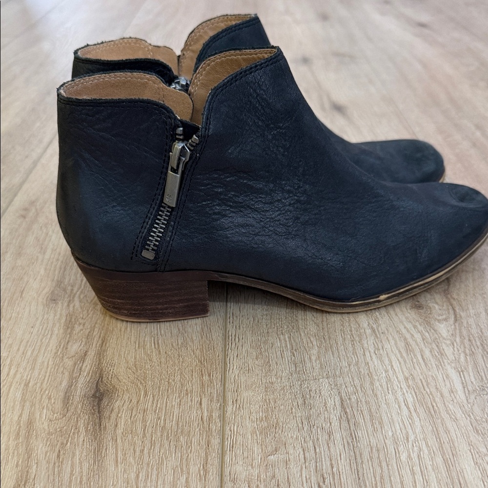 Lucky Brand Burklee Black Leather Ankle Boots